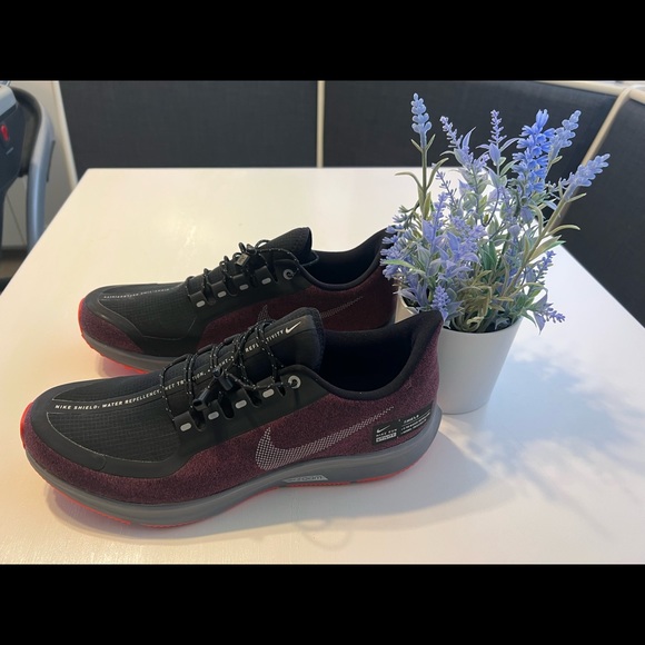 Nike Pegasus 35’s - Picture 3 of 10